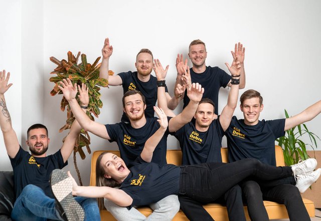 FúúDobre - príbeh jednej marketingovej agentúry, ktorá chce dobyť vesmír